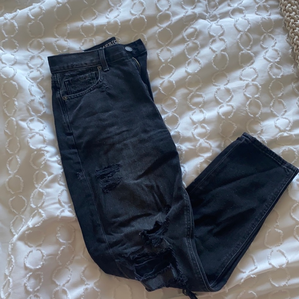 American Eagle Mom Jeans - Short
